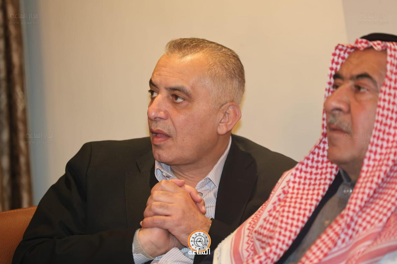 Madar Al-Saa Images 0.49907640744846793