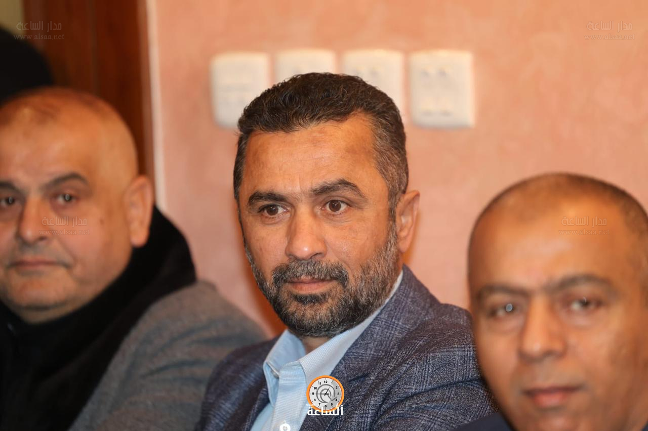 Madar Al-Saa Images 0.7597564475938916