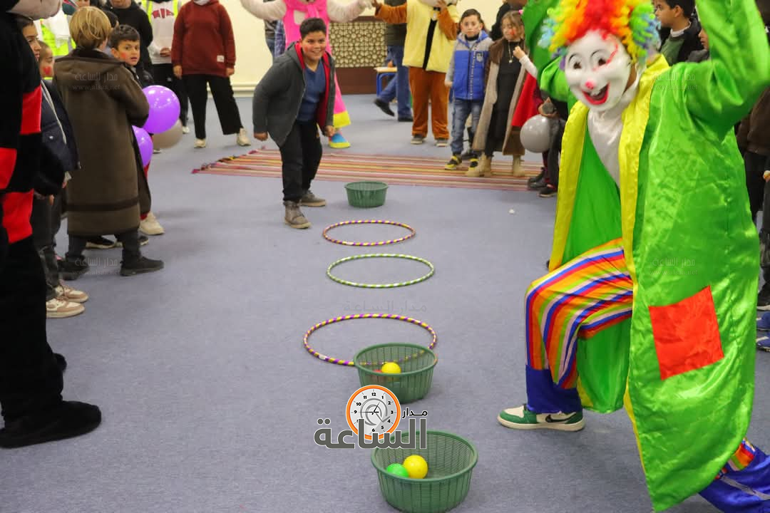 Madar Al-Saa Images 0.8794427829607918