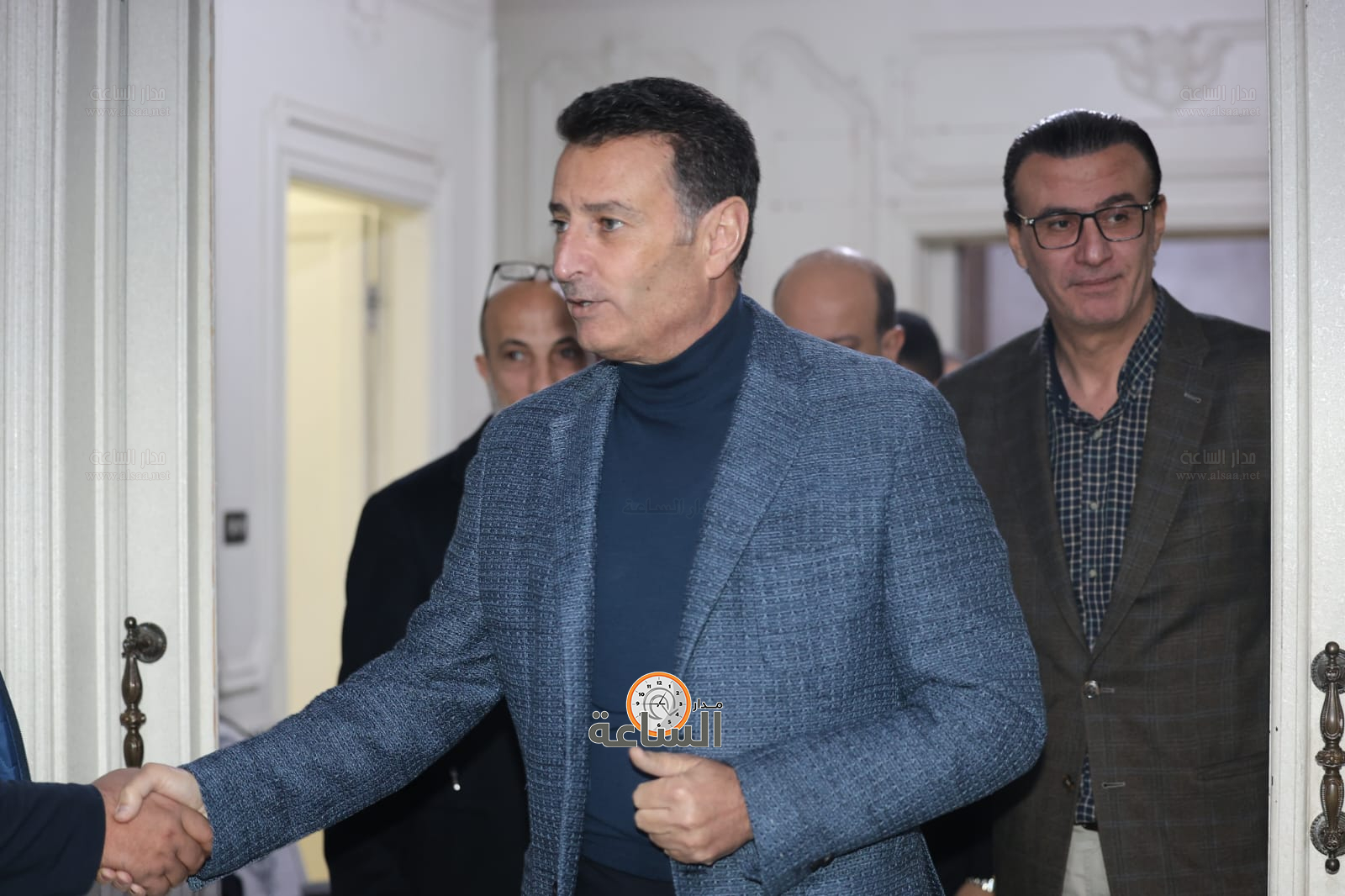 Madar Al-Saa Images 0.07993038980592537