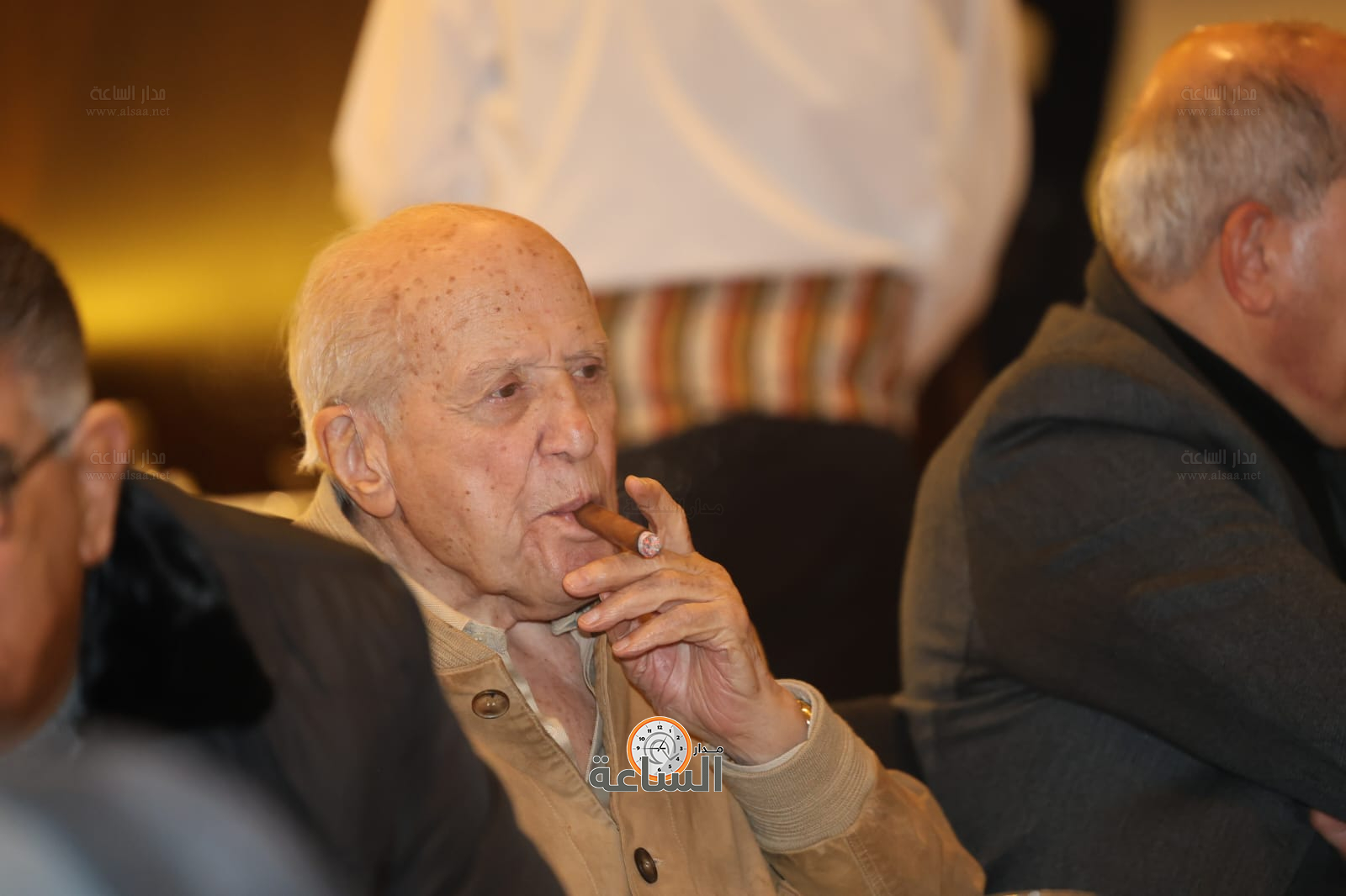 Madar Al-Saa Images 0.13429795433520453