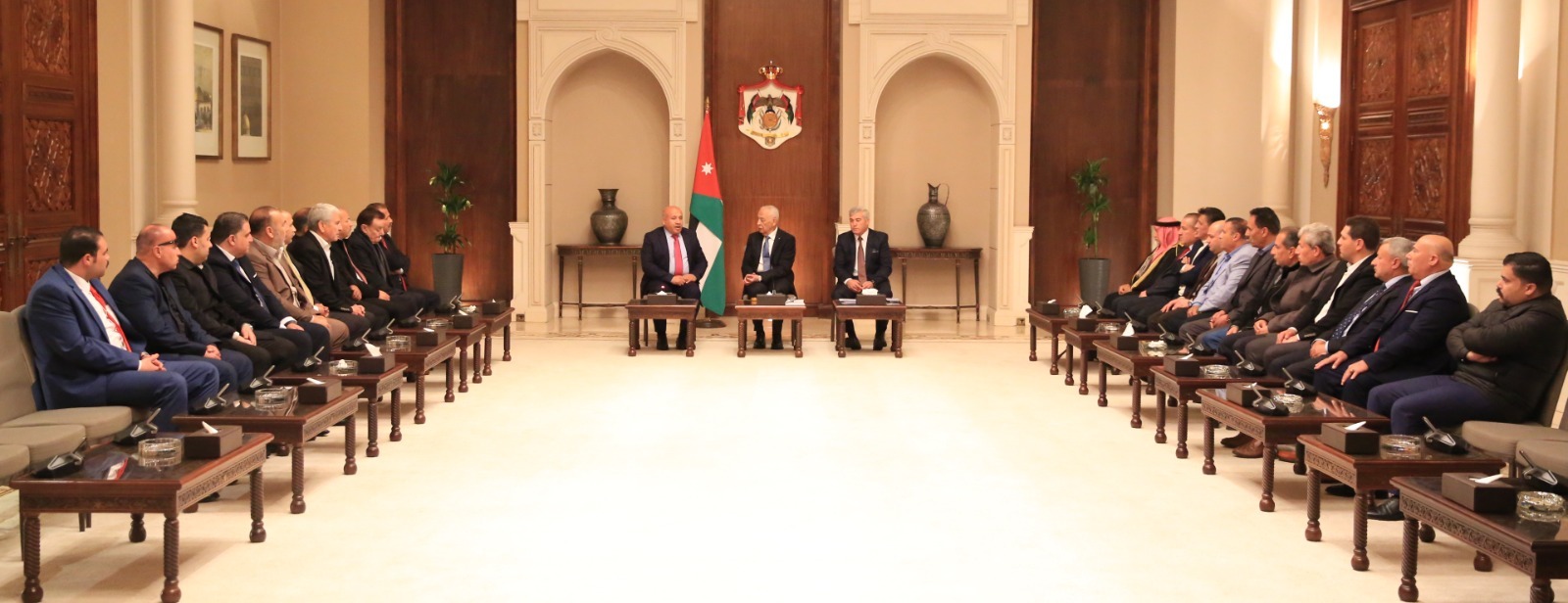 Madar Al-Saa Images 0.7644879096627613