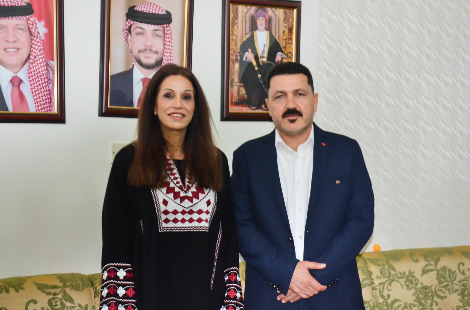 Madar Al-Saa Images 0.601567238528445