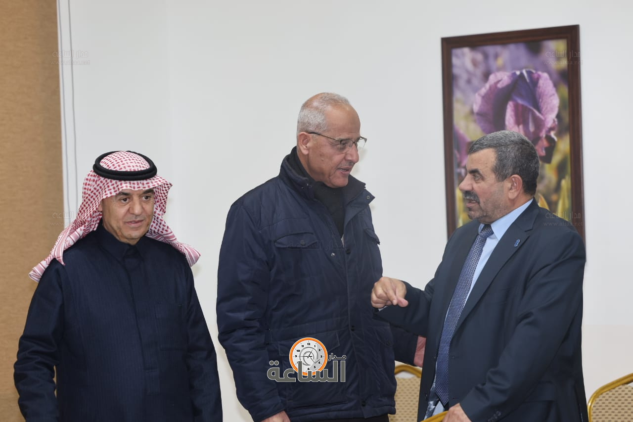 Madar Al-Saa Images 0.6991380259313702