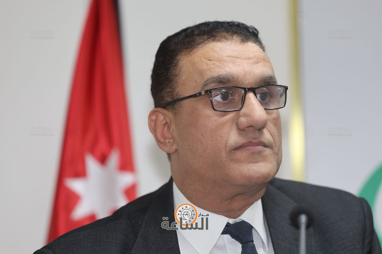 Madar Al-Saa Images 0.665912713802725