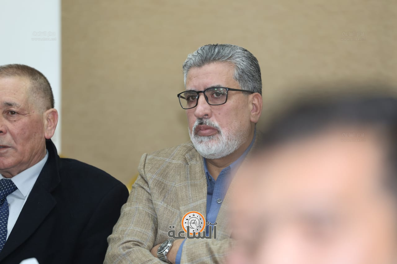 Madar Al-Saa Images 0.8535430098957406