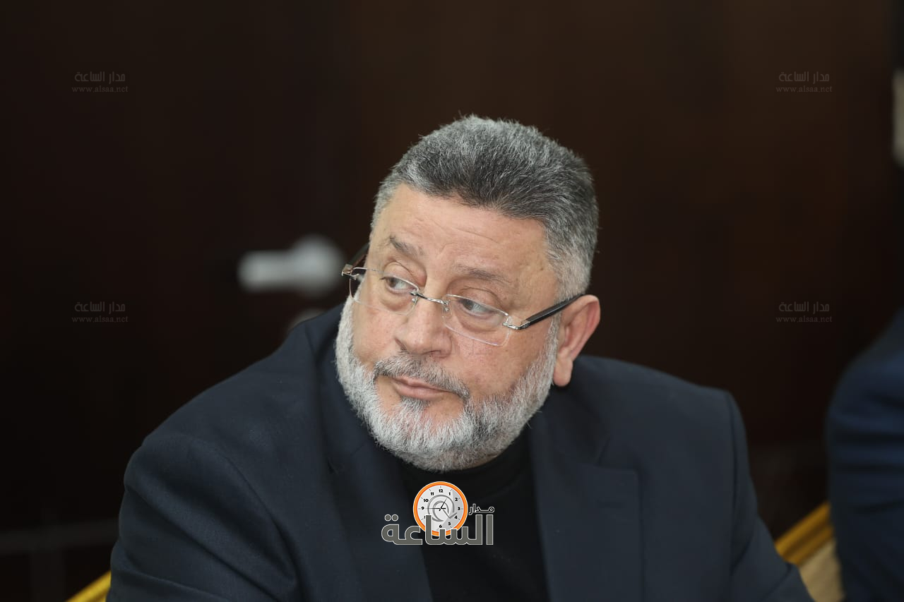 Madar Al-Saa Images 0.2594892507072575