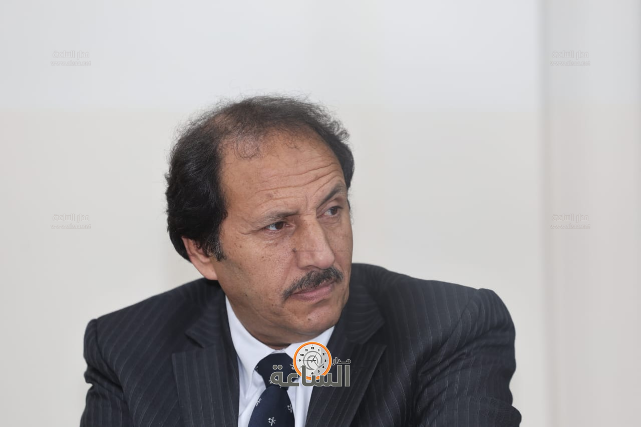 Madar Al-Saa Images 0.5046805496553095