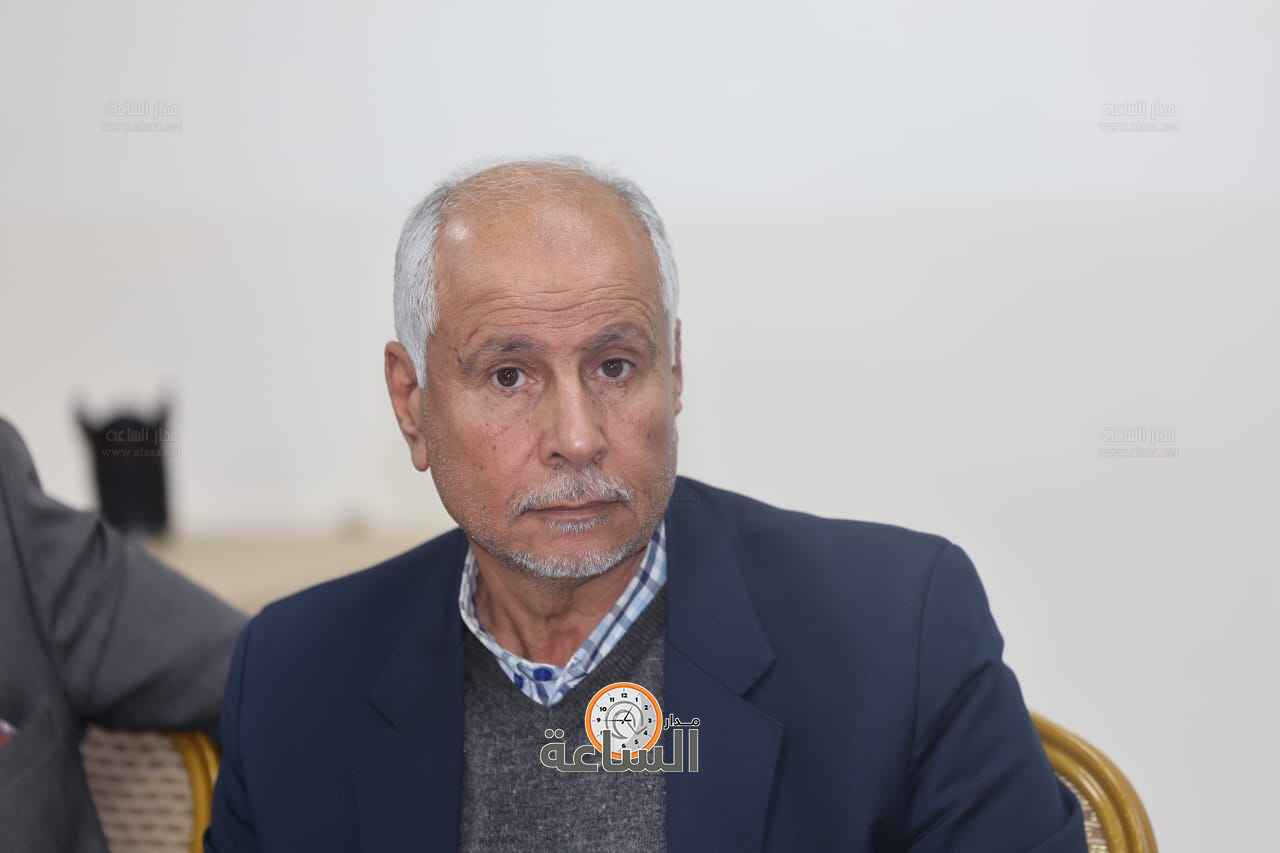 Madar Al-Saa Images 0.3933079422819248