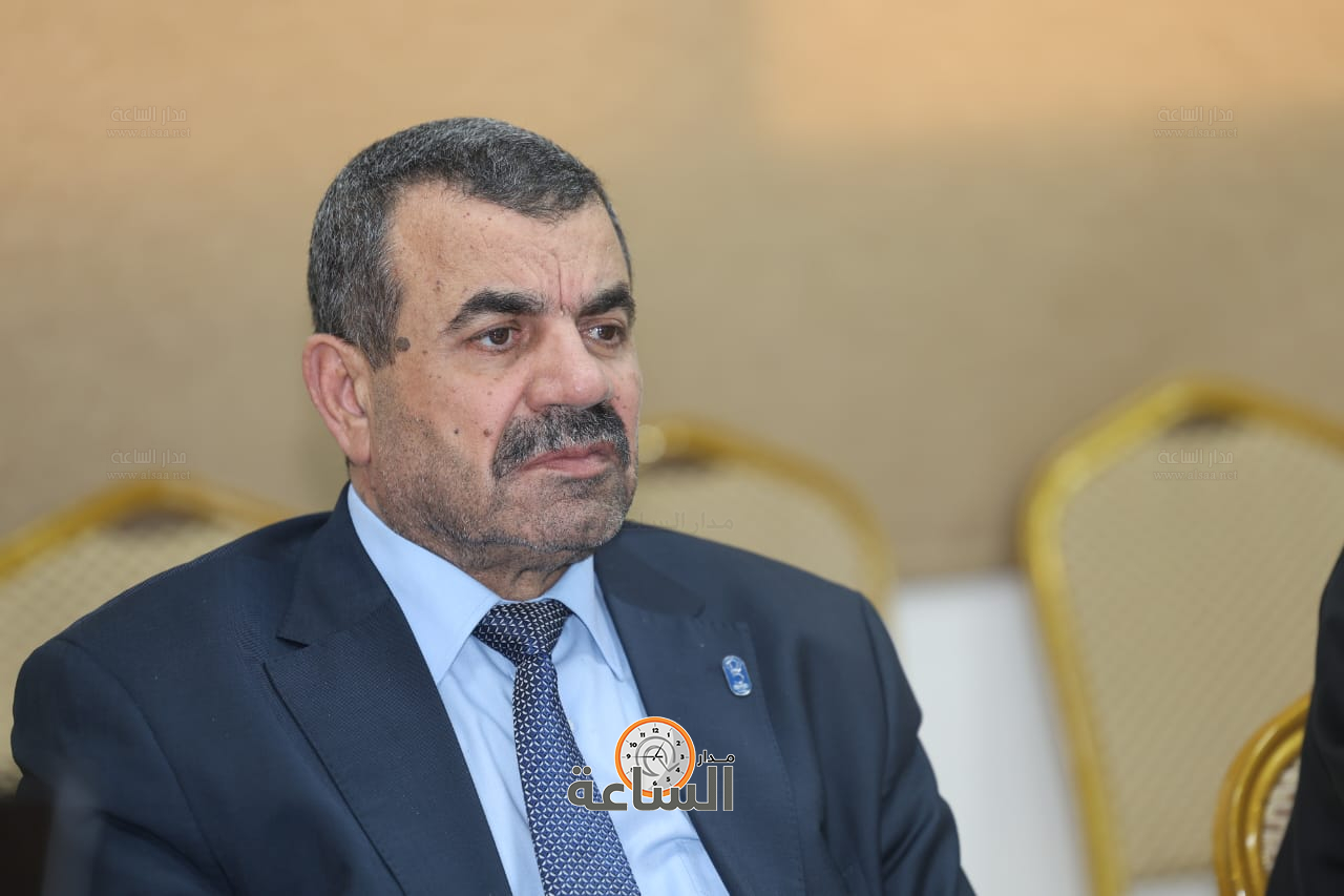 Madar Al-Saa Images 0.3282462679172229