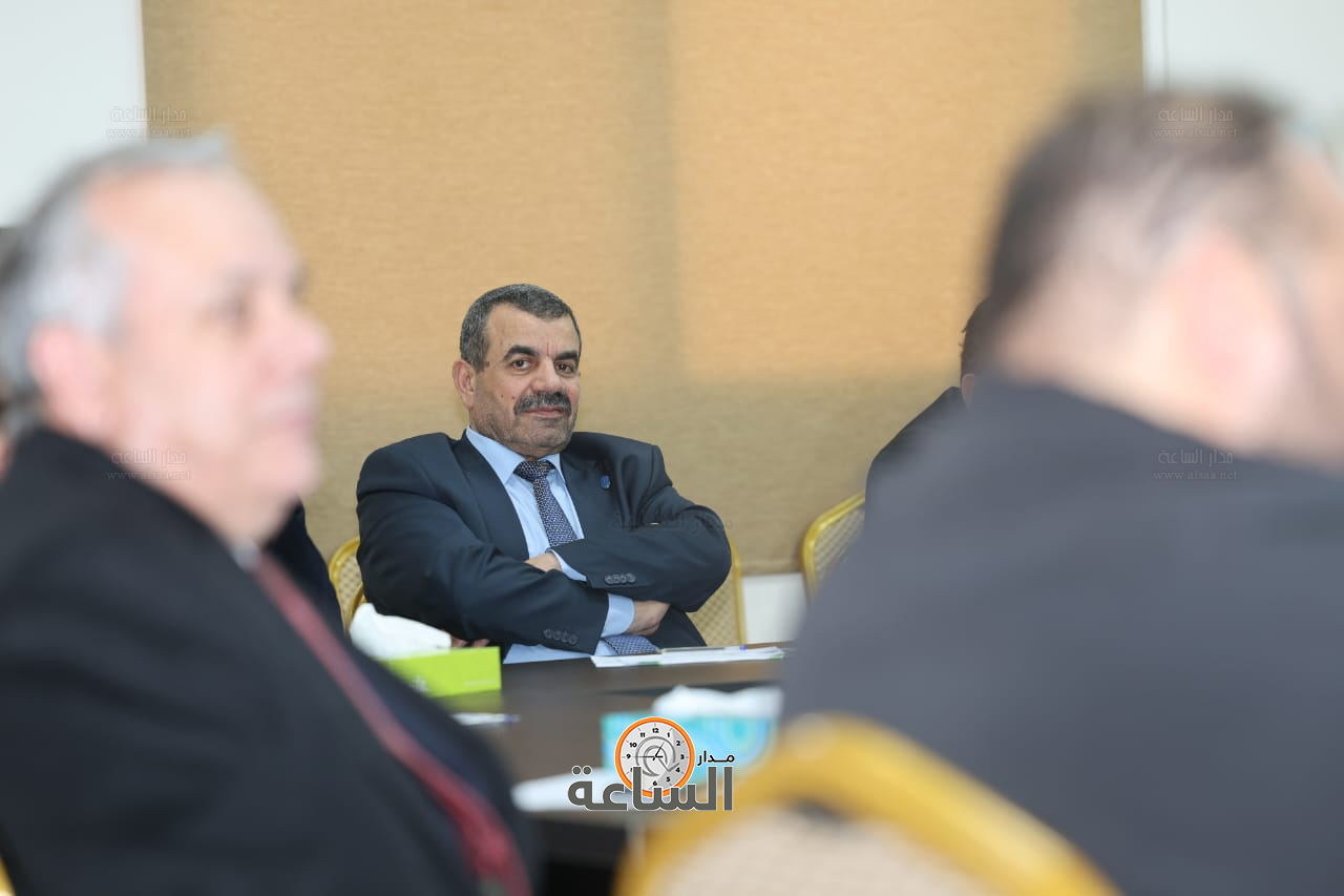 Madar Al-Saa Images 0.00040260113212498005