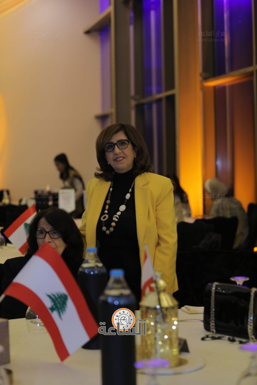 Madar Al-Saa Images 0.2504867637735577