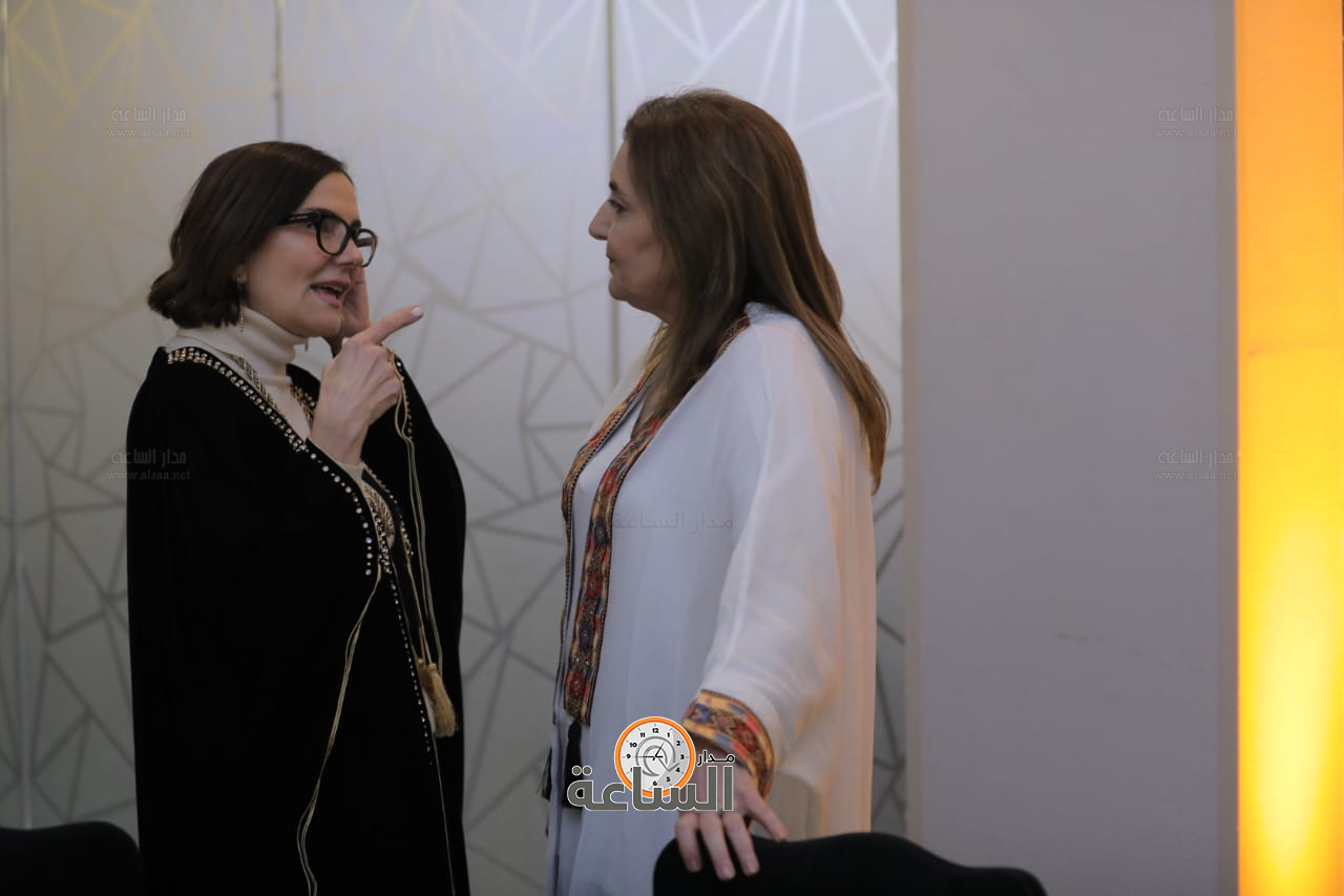 Madar Al-Saa Images 0.4646055457286271