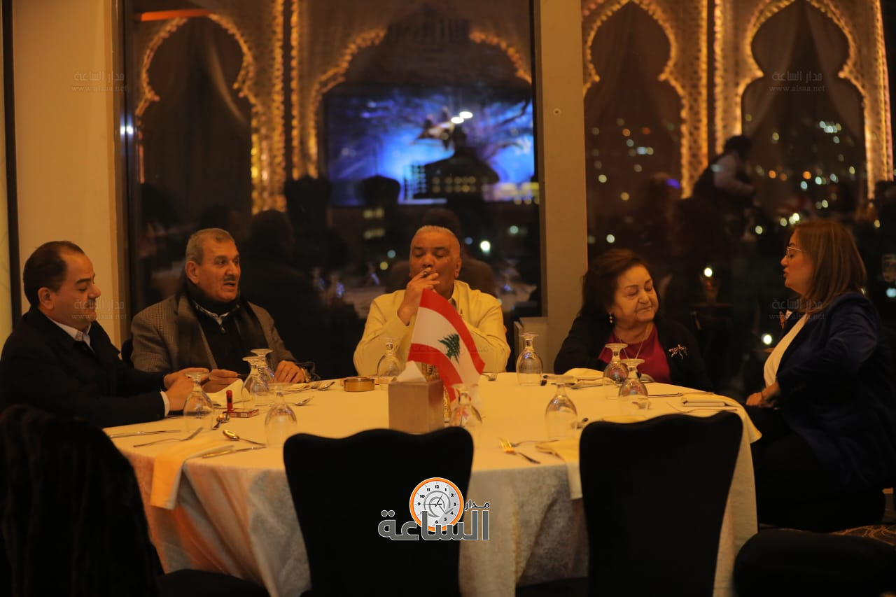 Madar Al-Saa Images 0.9496979443083116