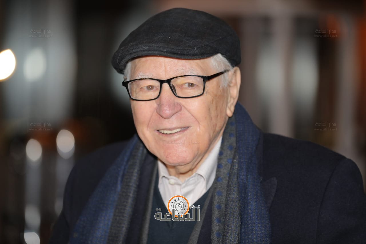 Madar Al-Saa Images 0.34127626068628825