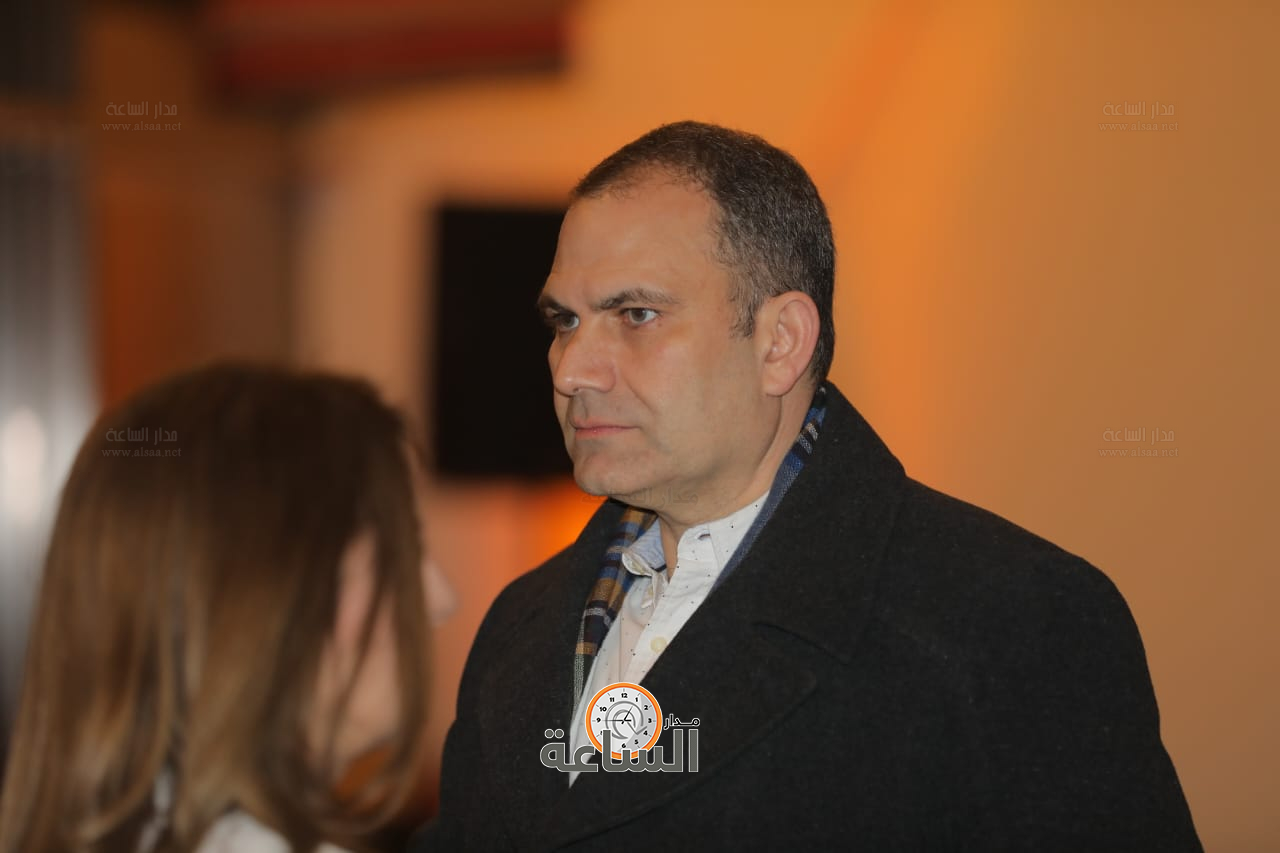 Madar Al-Saa Images 0.03852066239102725