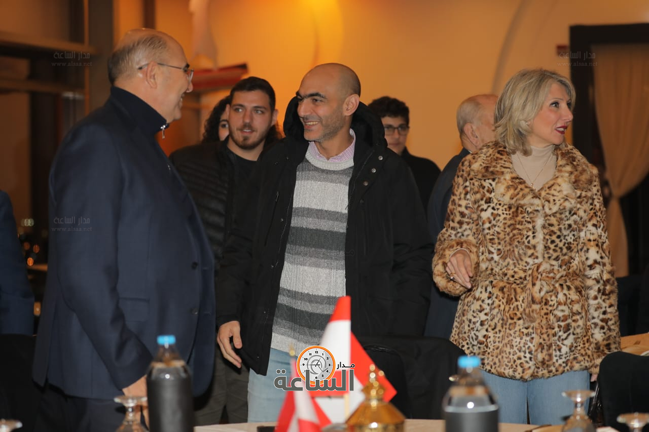 Madar Al-Saa Images 0.29012371722845254