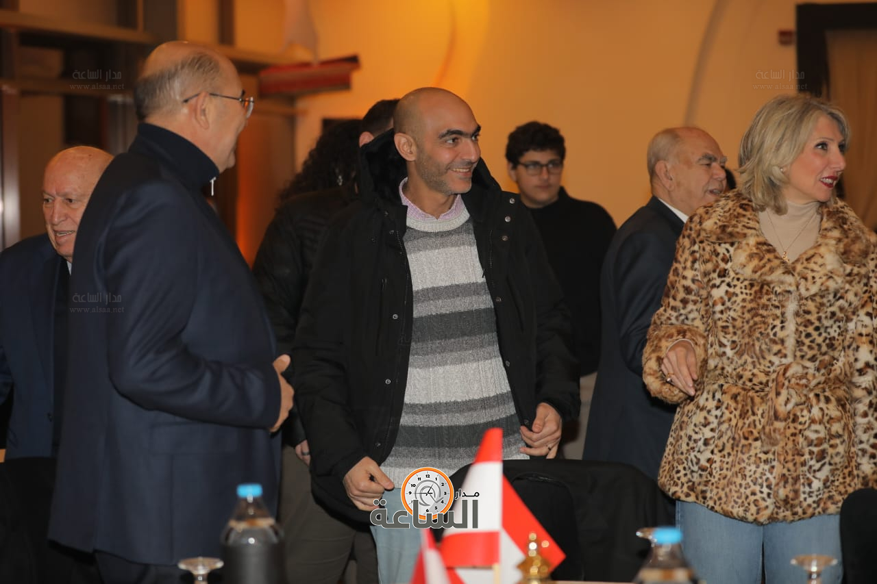 Madar Al-Saa Images 0.198261532318327