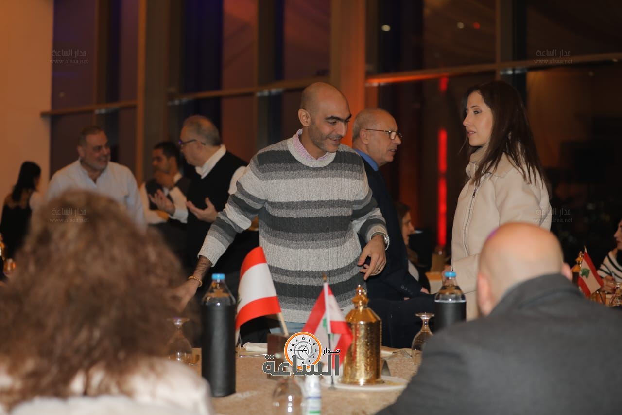 Madar Al-Saa Images 0.273788421197235