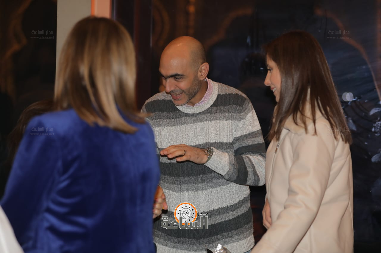 Madar Al-Saa Images 0.5702127397774177