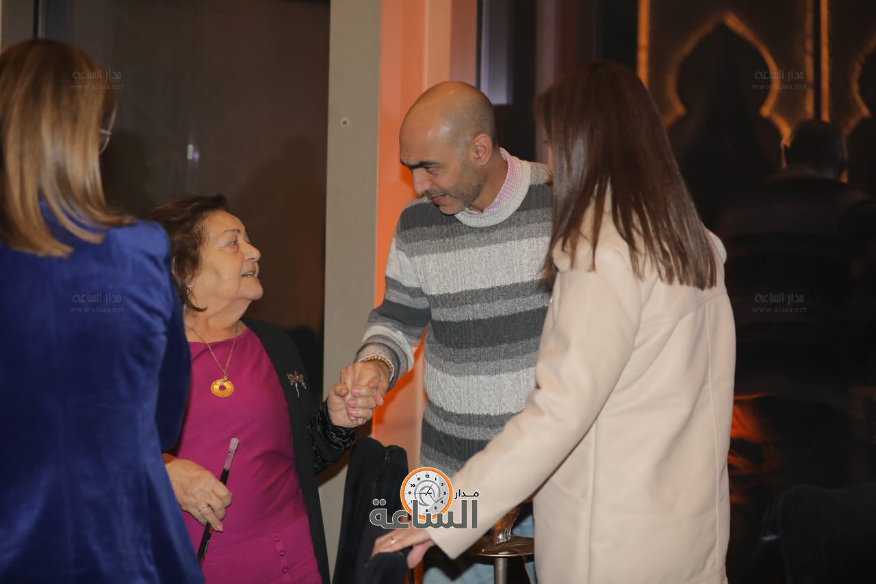 Madar Al-Saa Images 0.608104781528237