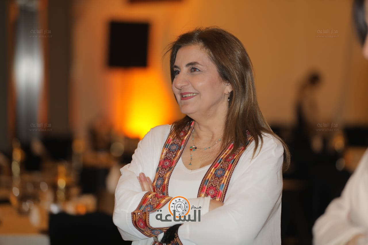 Madar Al-Saa Images 0.8937762185925362