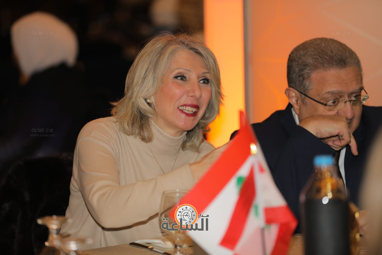 Madar Al-Saa Images 0.5757681242852855