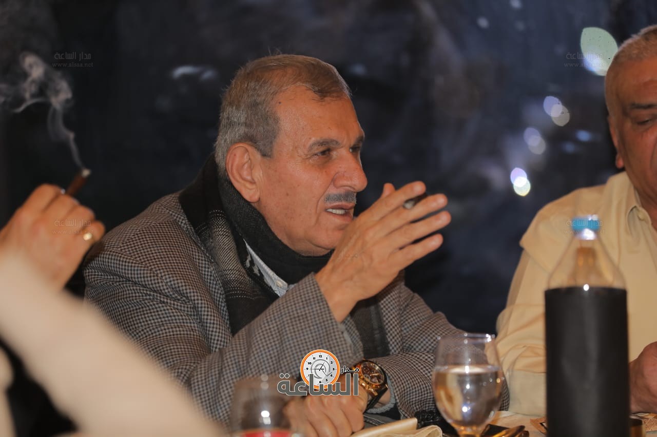 Madar Al-Saa Images 0.4754794009252379