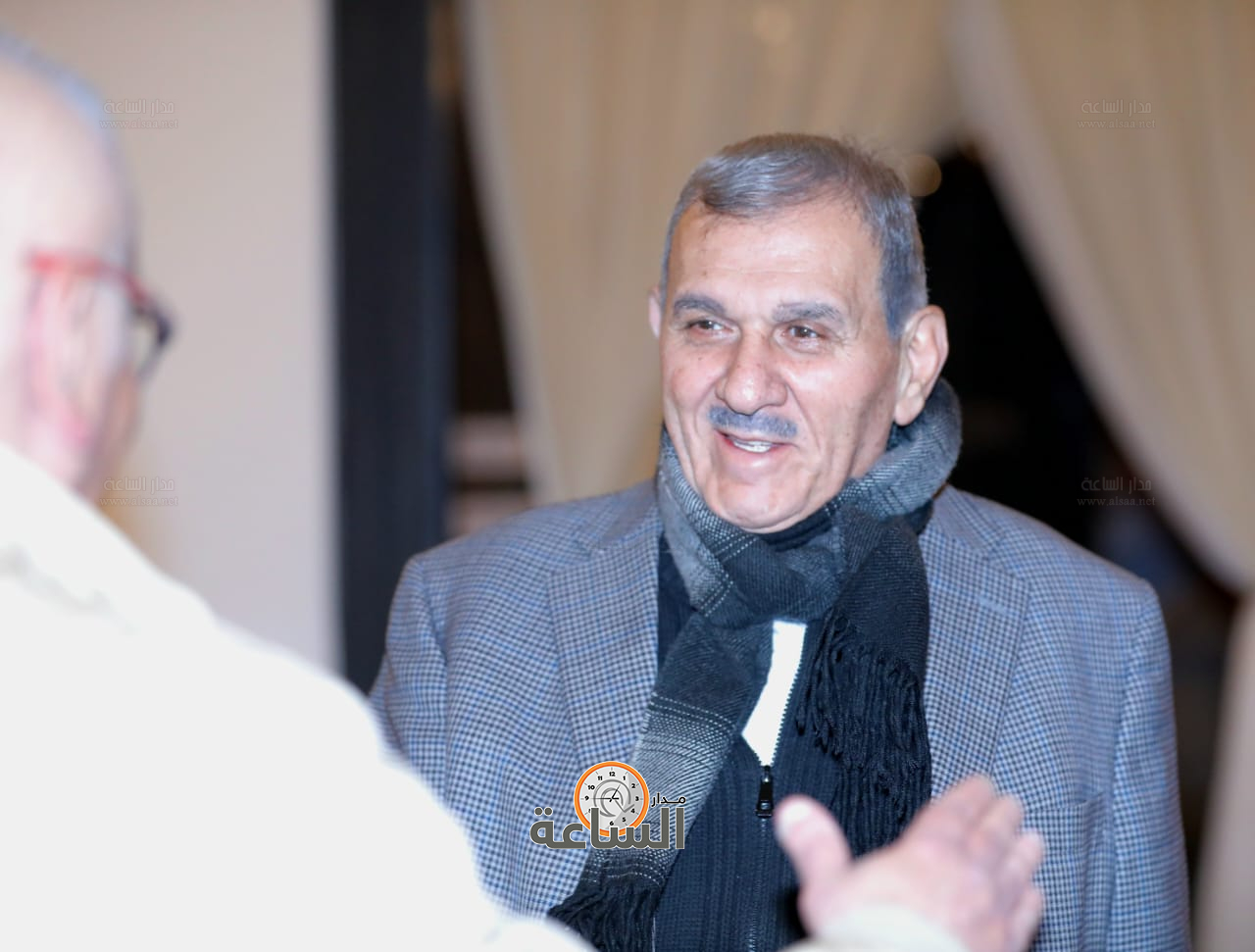 Madar Al-Saa Images 0.9938906873905582