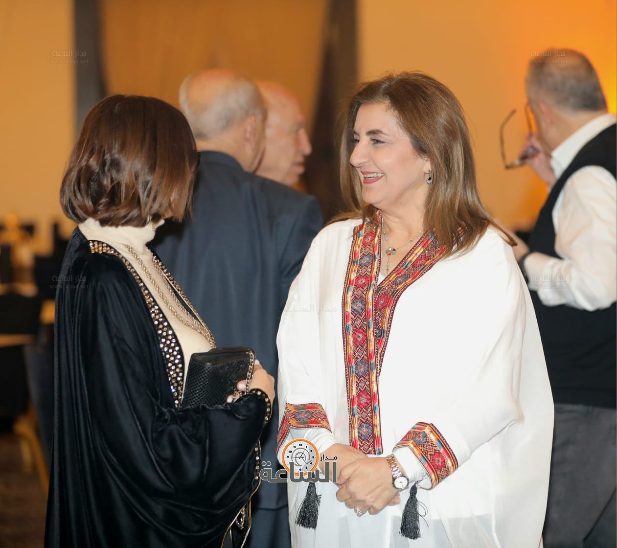 Madar Al-Saa Images 0.4976618012320815