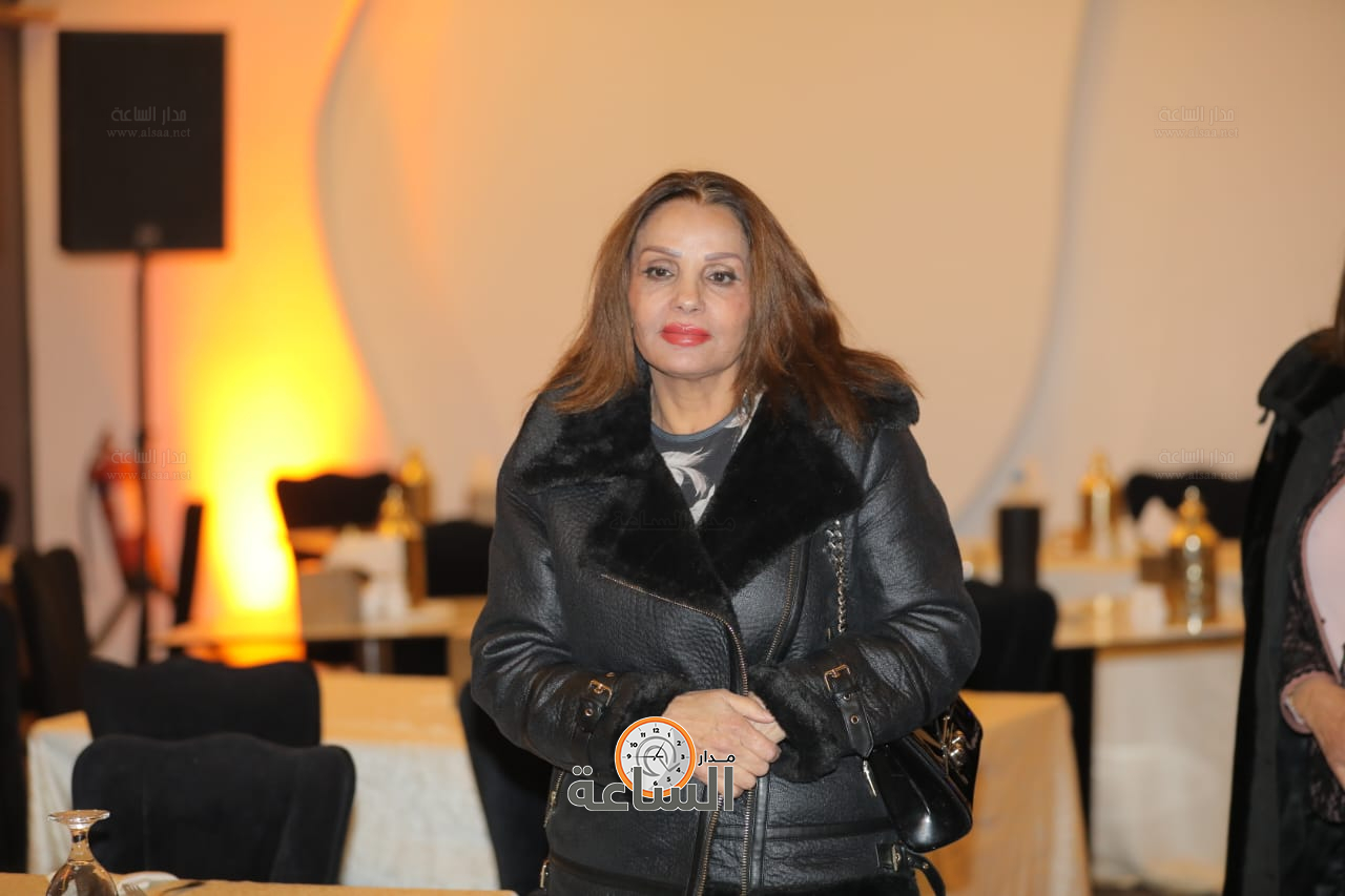 Madar Al-Saa Images 0.34123318375696643