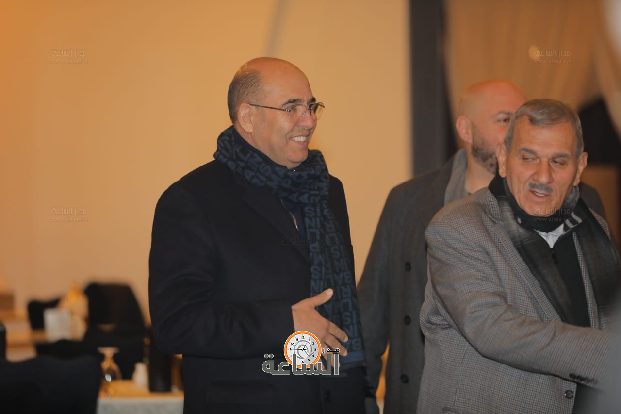 Madar Al-Saa Images 0.4393366306621278