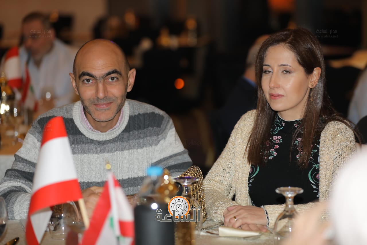 Madar Al-Saa Images 0.7099799406805334