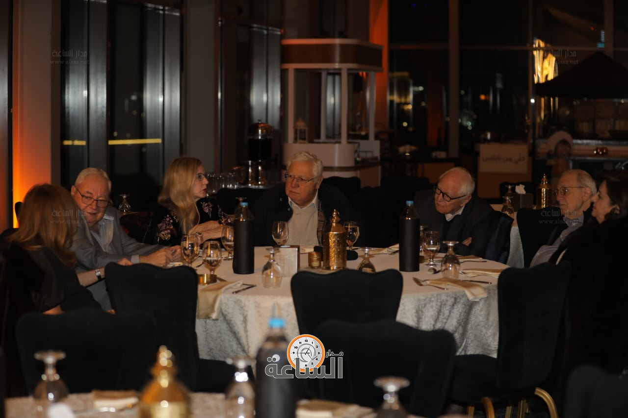 Madar Al-Saa Images 0.041540298212580096