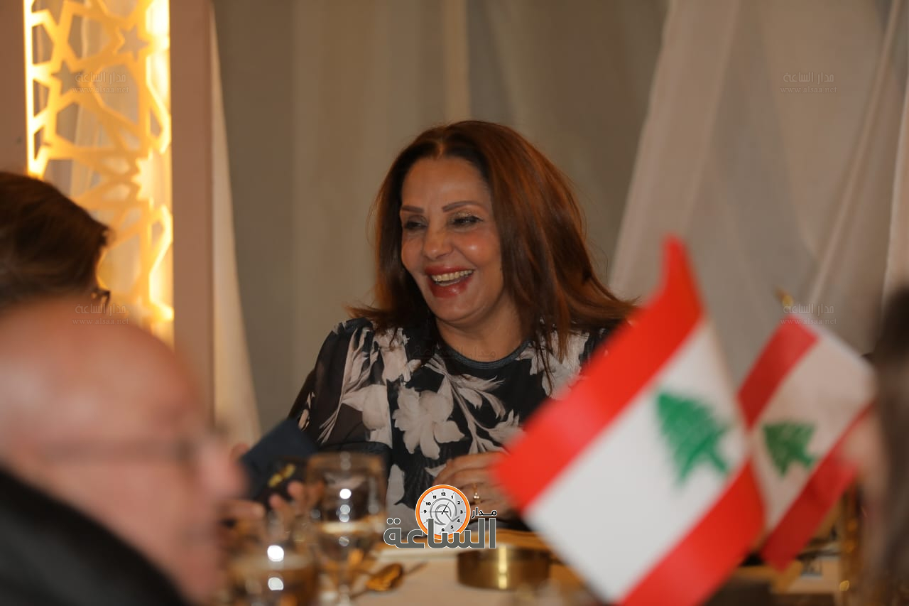 Madar Al-Saa Images 0.3829167482222613