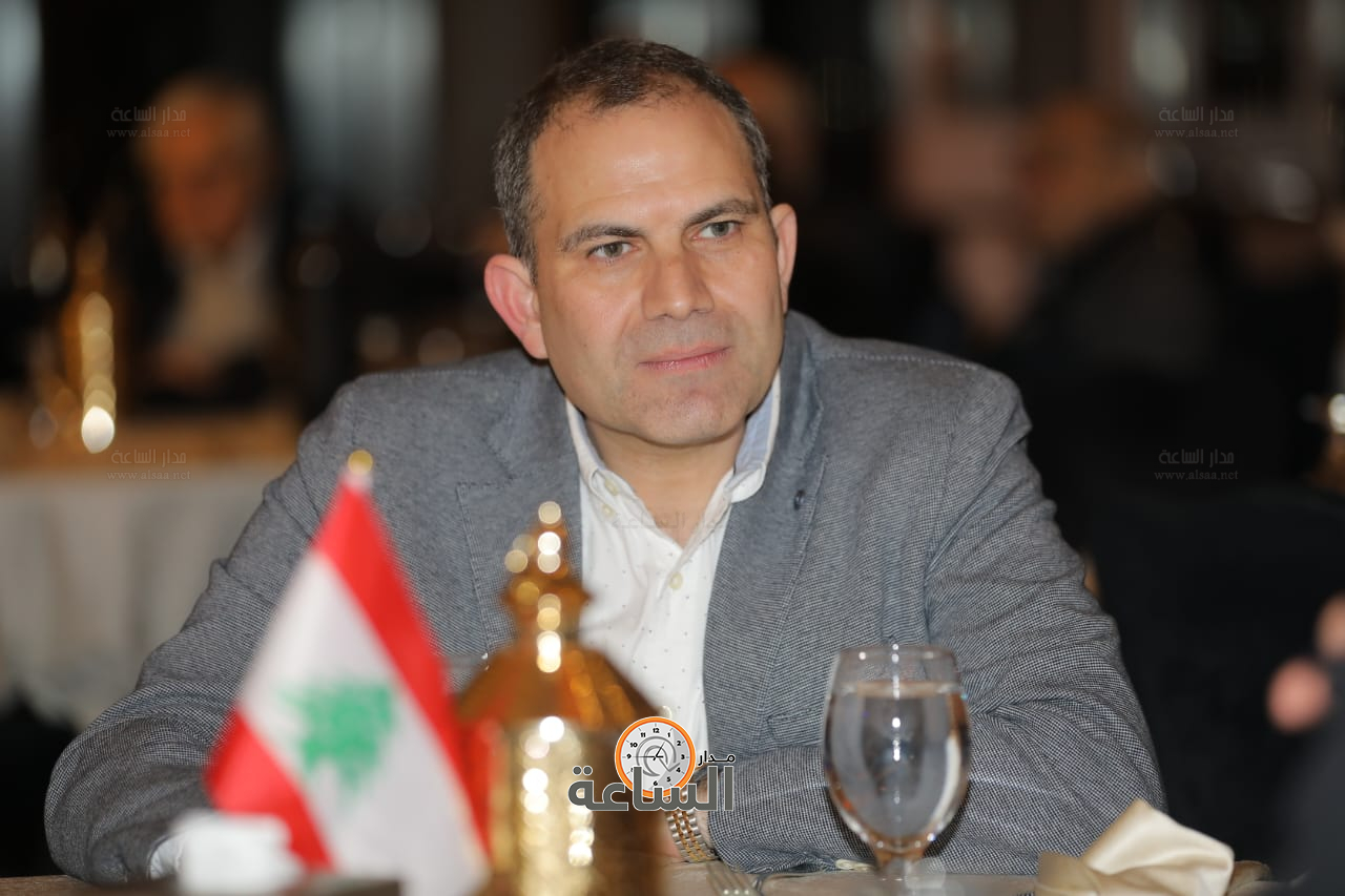 Madar Al-Saa Images 0.5274110042375786