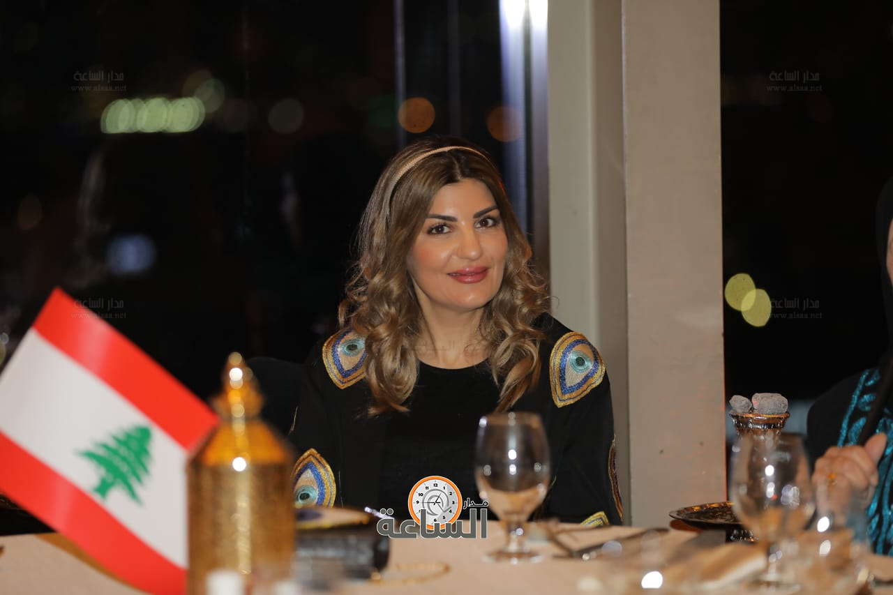 Madar Al-Saa Images 0.8715332617357157