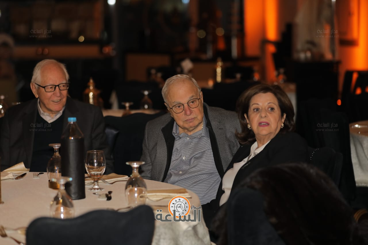 Madar Al-Saa Images 0.7473812131540318