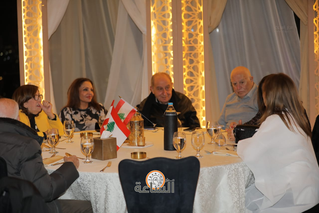 Madar Al-Saa Images 0.536319000225078