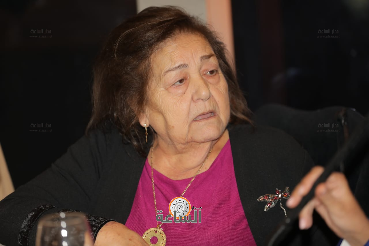 Madar Al-Saa Images 0.9858673125751649