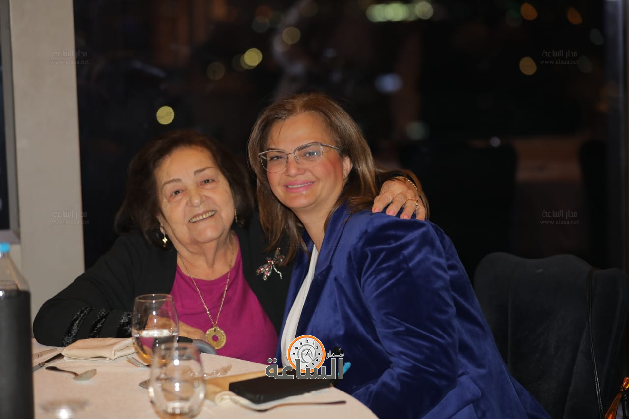 Madar Al-Saa Images 0.9091848496283383