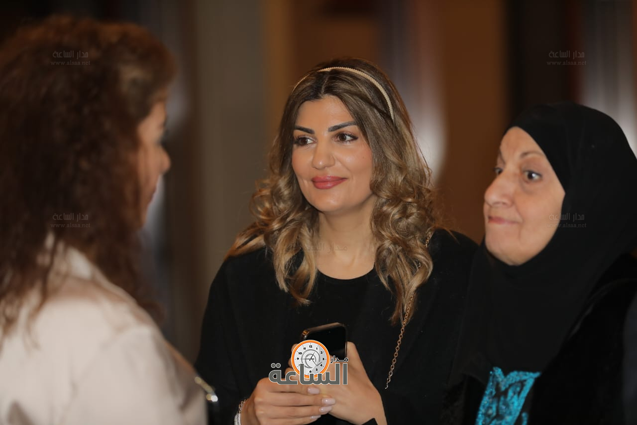 Madar Al-Saa Images 0.6481427360276373