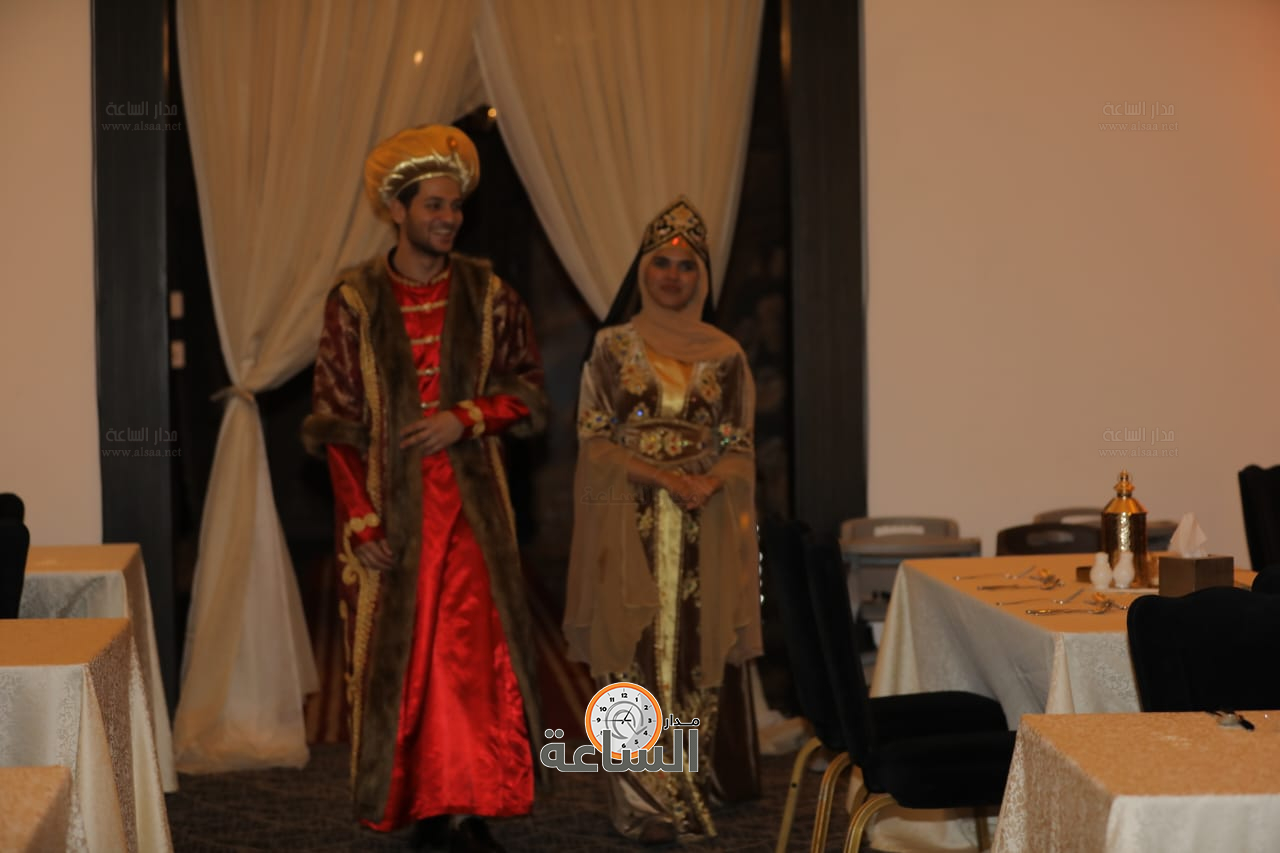 Madar Al-Saa Images 0.4858691857803399