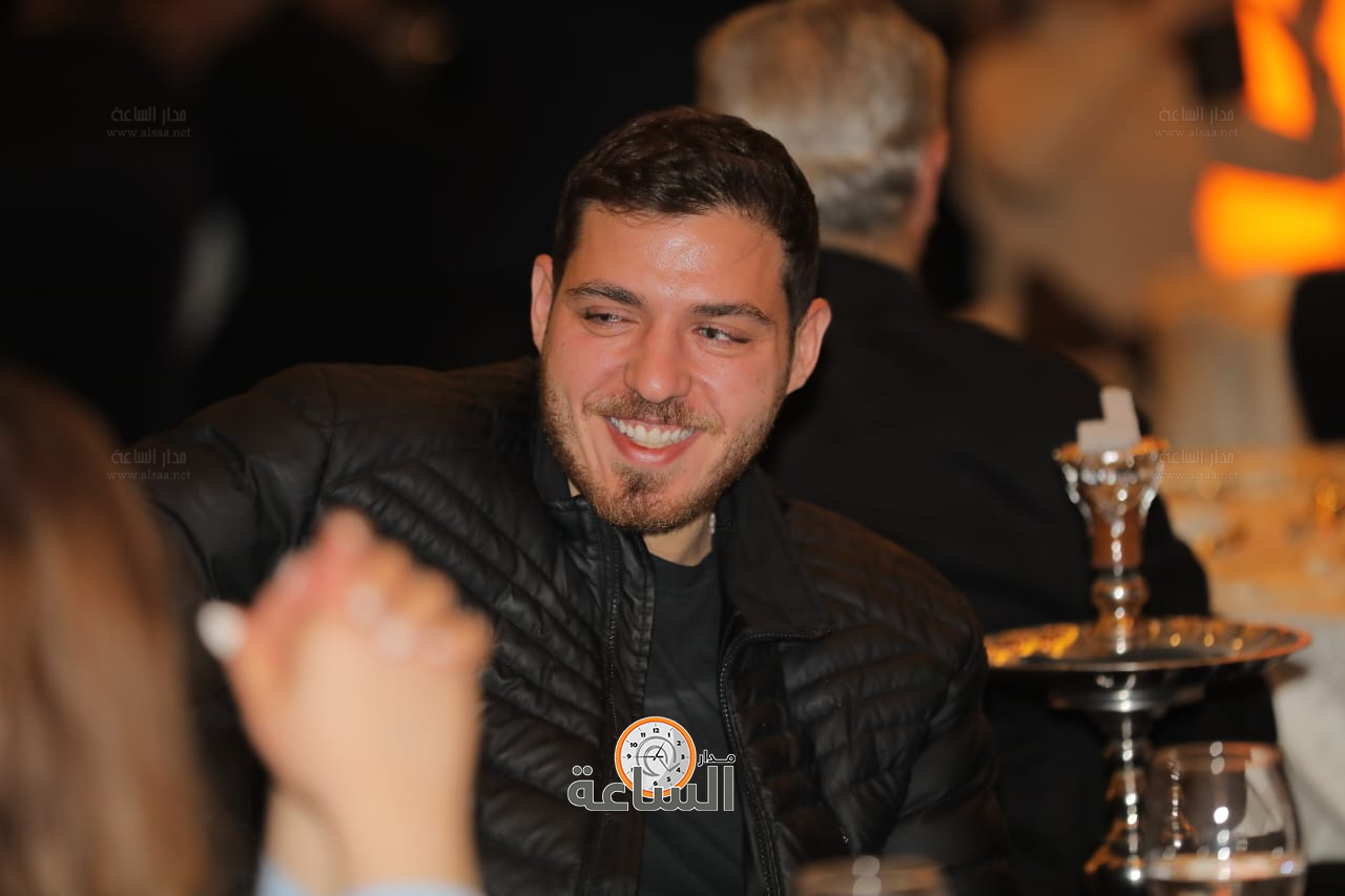 Madar Al-Saa Images 0.077922728360865