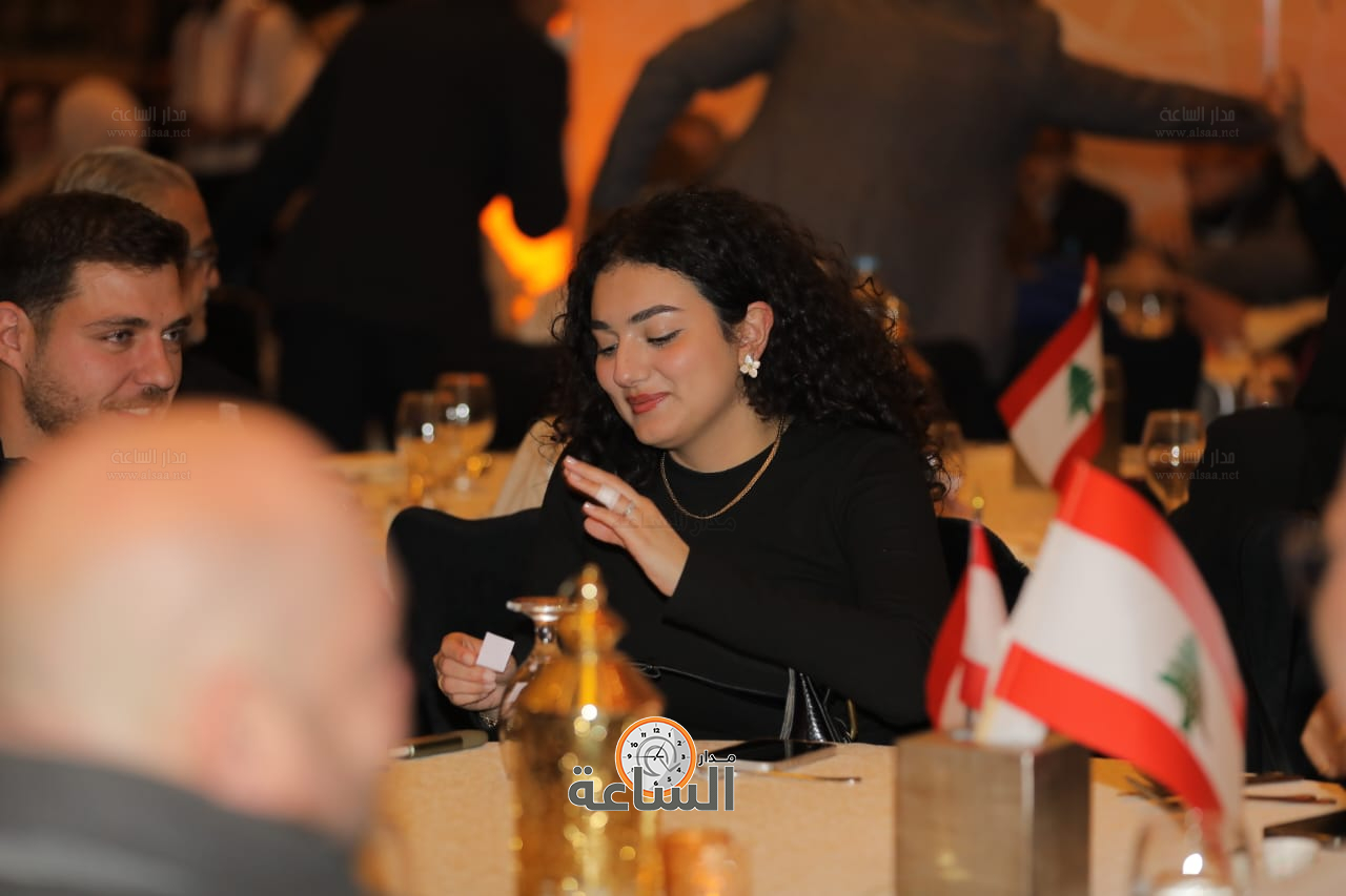 Madar Al-Saa Images 0.6170396929062438