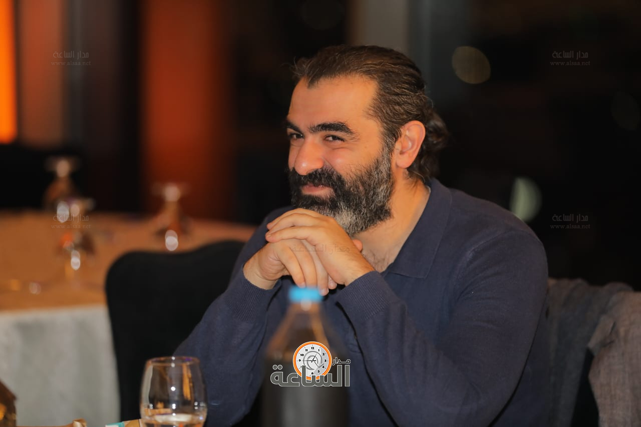 Madar Al-Saa Images 0.6713211102564631