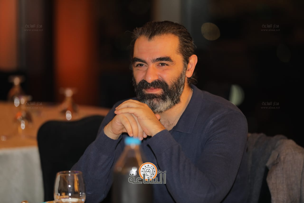 Madar Al-Saa Images 0.4889033309714086