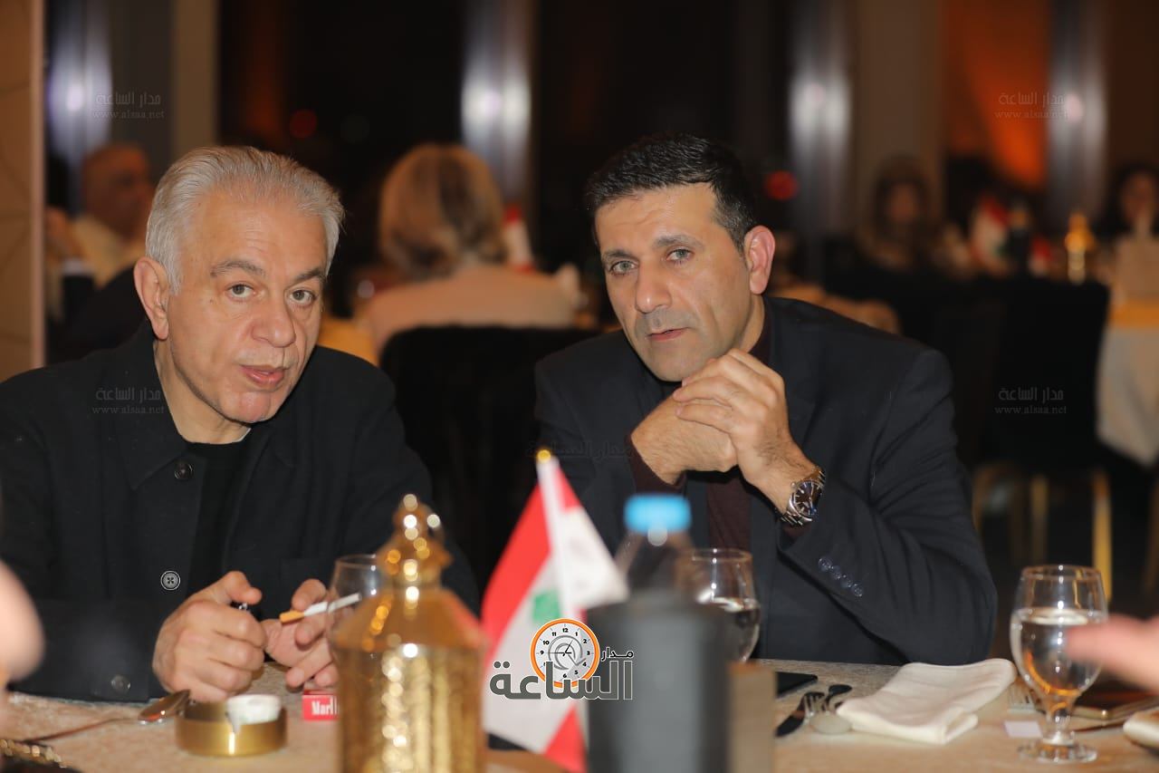 Madar Al-Saa Images 0.7302943585546724