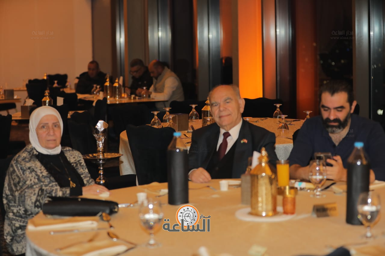 Madar Al-Saa Images 0.8409936480500662