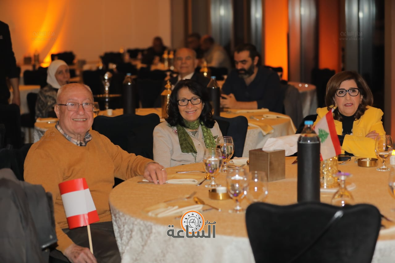 Madar Al-Saa Images 0.004802134427751792